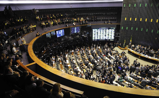 Futebol e (in)segurança jurídica: da Medida Provisória 984 ao Projeto de Lei 4889/2020